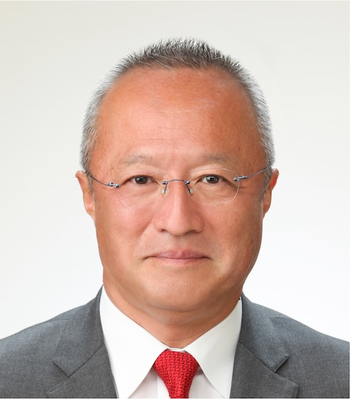 定保 英弥