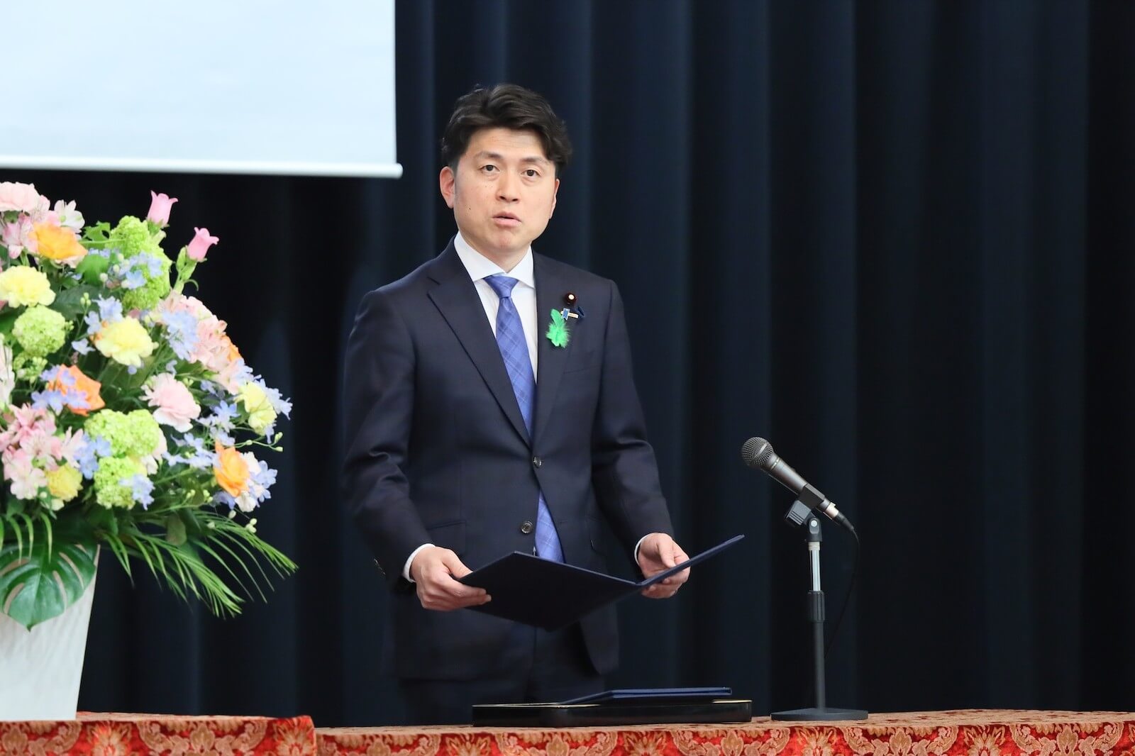 中野洋昌国土交通大臣から表彰状が授与された。